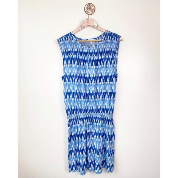 NEW Soft Joie Kurumi Jersey Dress Chevron Smocked - Picture 7 of 8